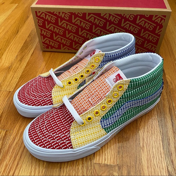 Vans Pride Sk8-Mid Women’s Sneakers - Picture 2 of 6